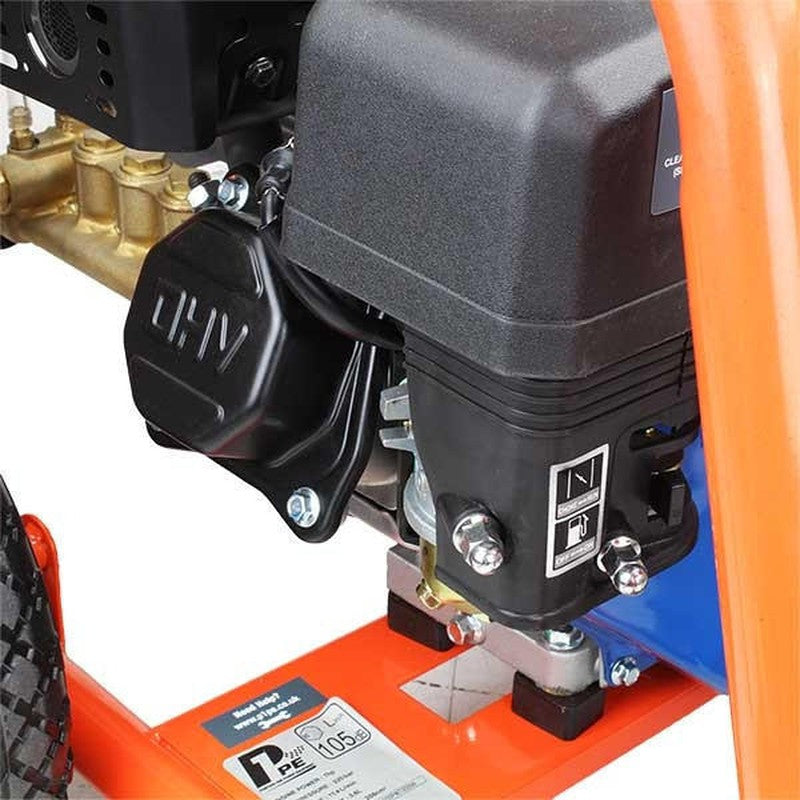 P1 Power Equipment P3200PWT+85.403.005 Commercial Petrol Pressure Washer With 18" Rotary Flat Surface Cleaner / 3200psi / 214bar / 212cc / 11L/min Flow Rate